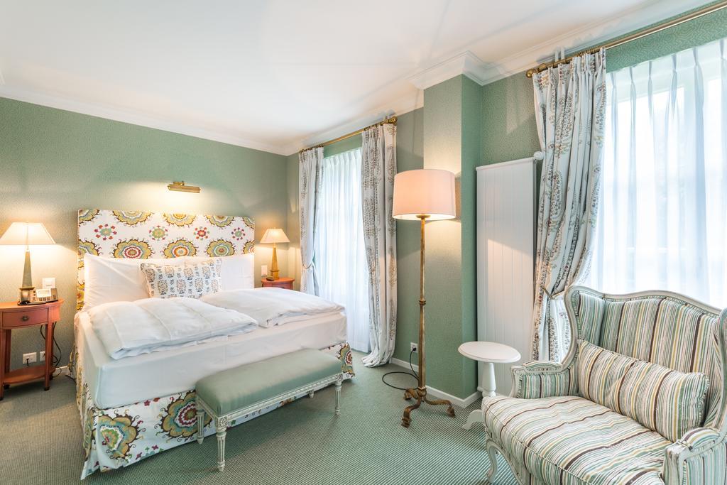 Hotel Château Gütsch Luzern Zimmer foto